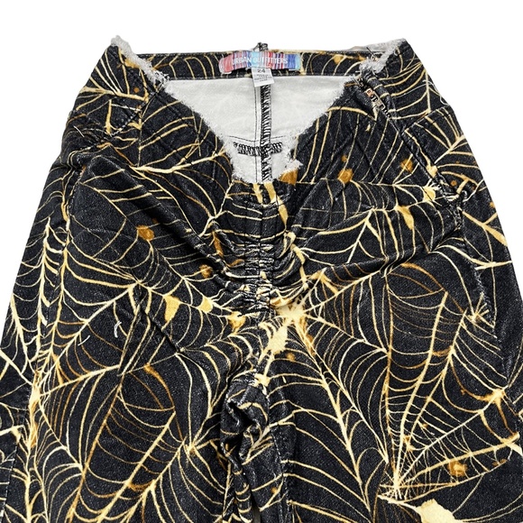 Urban Outfitters Spider Web Print Ruched V-Front Pant 24 - Picture 6 of 14